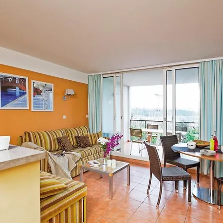 Port-prestige 2p 4 Jacuzzi Apartment *
