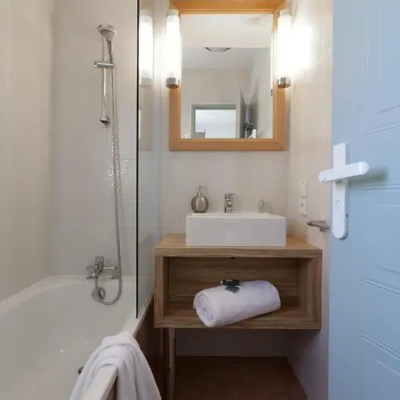 Port-prestige 2p 4 Jacuzzi * Antibes